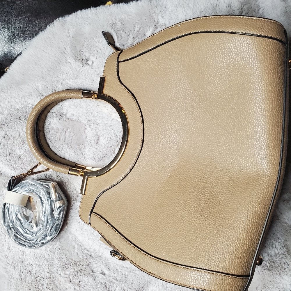 Tan Handbag/Purse with gold hardware
